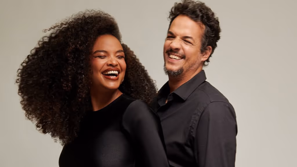 Lucy Ramos revela que parto da filha durou 16 horas