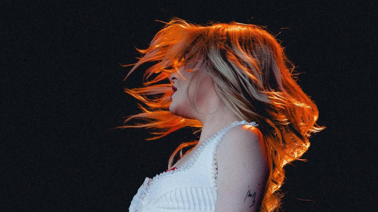 Luísa Sonza encerra turnê ‘Escândalo Íntimo’ com Marina Ruy Barbosa