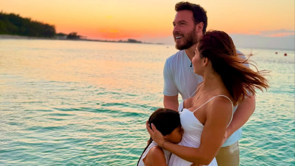 Maíra Cardi anuncia gravidez ao lado do marido, Thiago Nigro