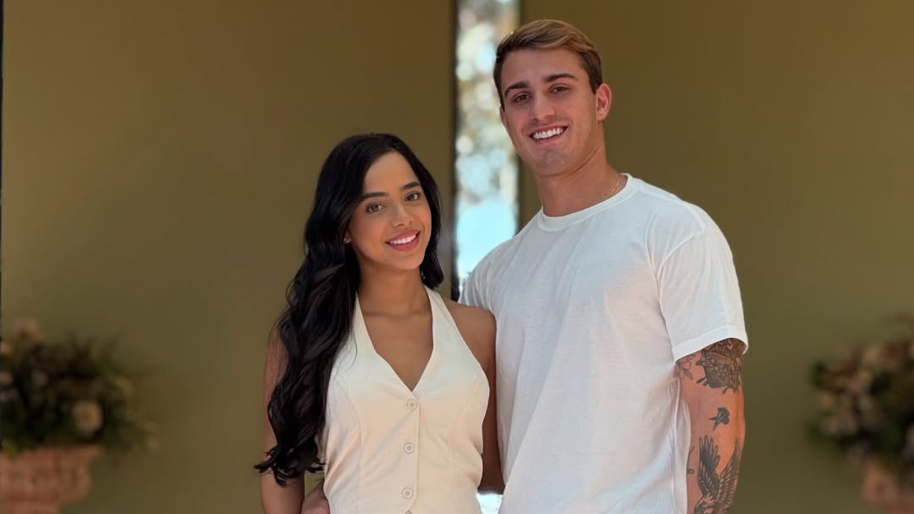 Mariely Santos anuncia data do casamento com André Santis