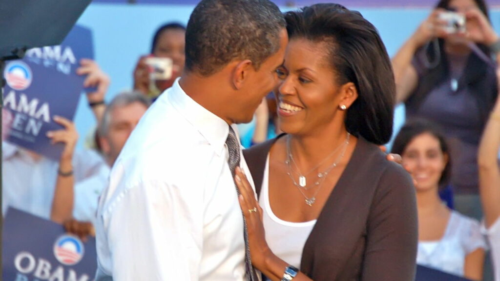 Michelle Obama explica ausência em eventos e afasta rumores