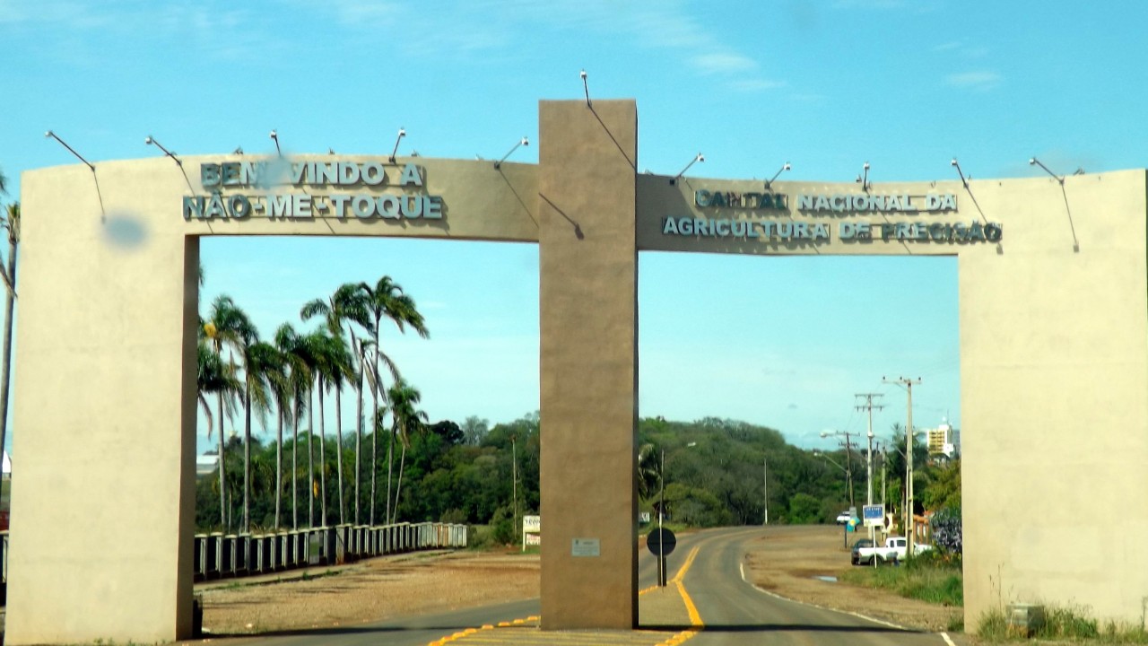 Cidades com nomes curiosos que contam histórias incríveis do Brasil