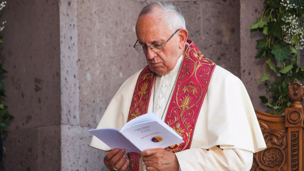 Líderes do mundo inteiro reagem à morte de Papa Francisco, veja