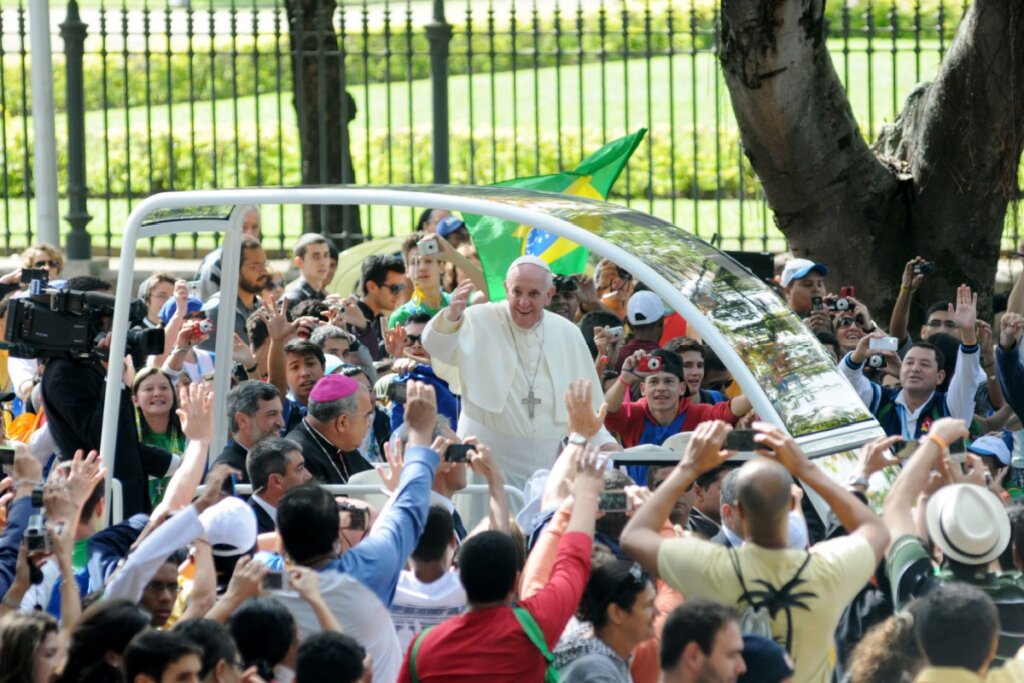6 momentos em que o Papa Francisco emocionou o mundo