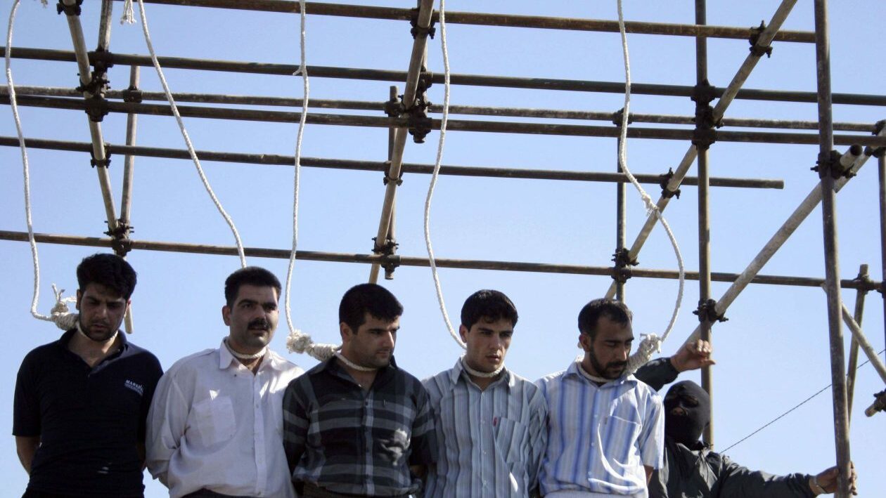 Crusoé: Número de execuções estatais no mundo atinge nível mais alto em dez anos