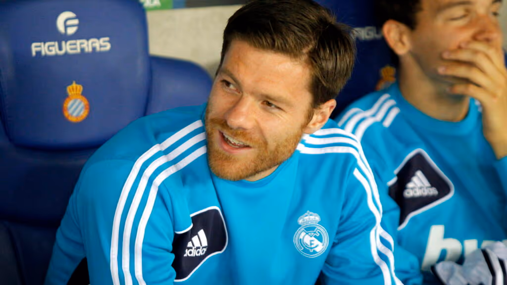 Real Madrid mira novo técnico que já teria indicado dois reforços