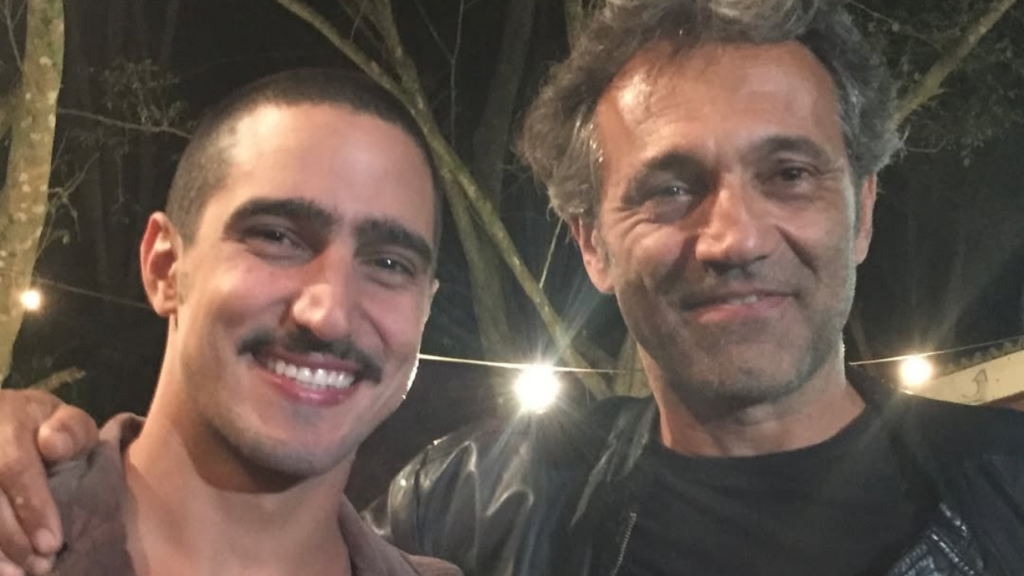 Renato Goés homenageia Domingos Montagner em aniversário da Globo