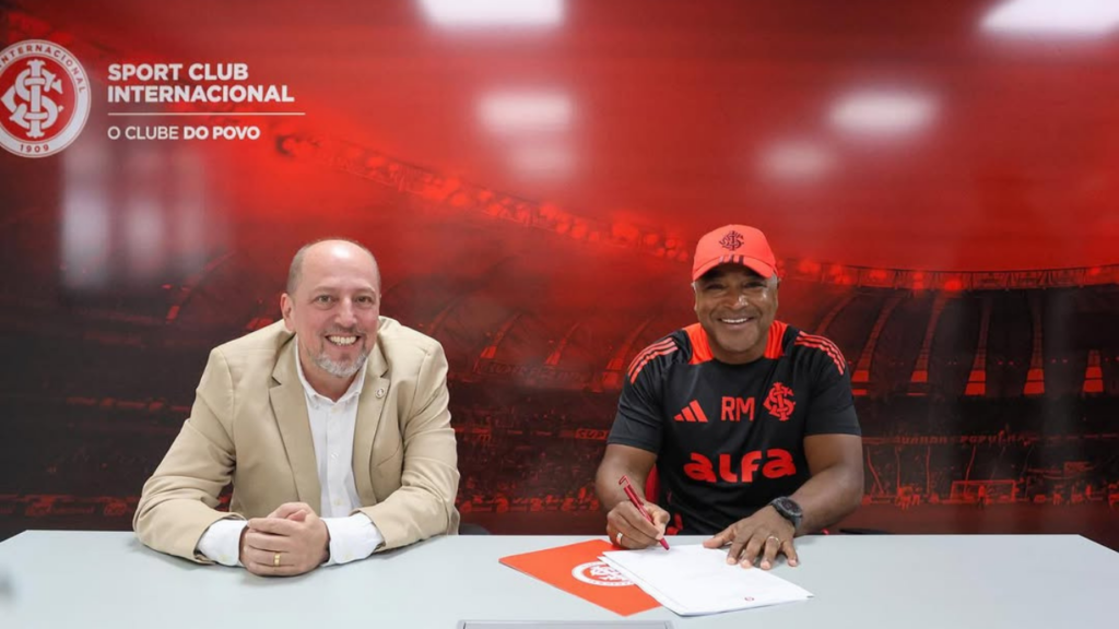 Internacional renova com Roger Machado até 2026