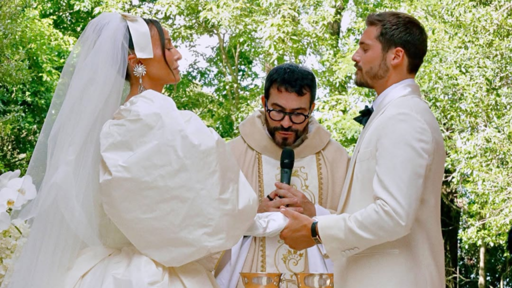 Sabrina Sato mostra vídeos inéditos do casamento com Nicolas Prattes