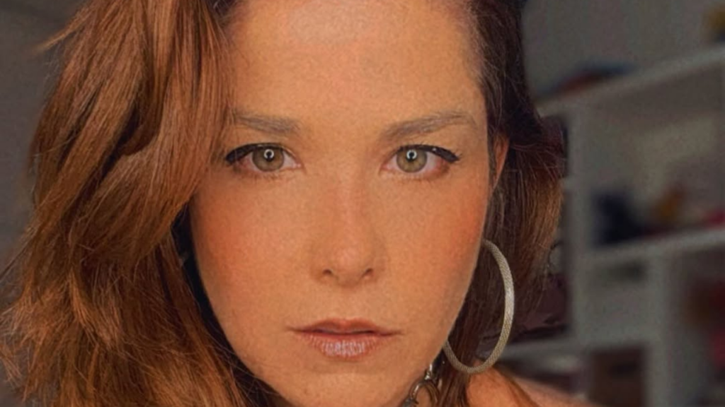 Samara Felippo revela vontade de voltar para as novelas