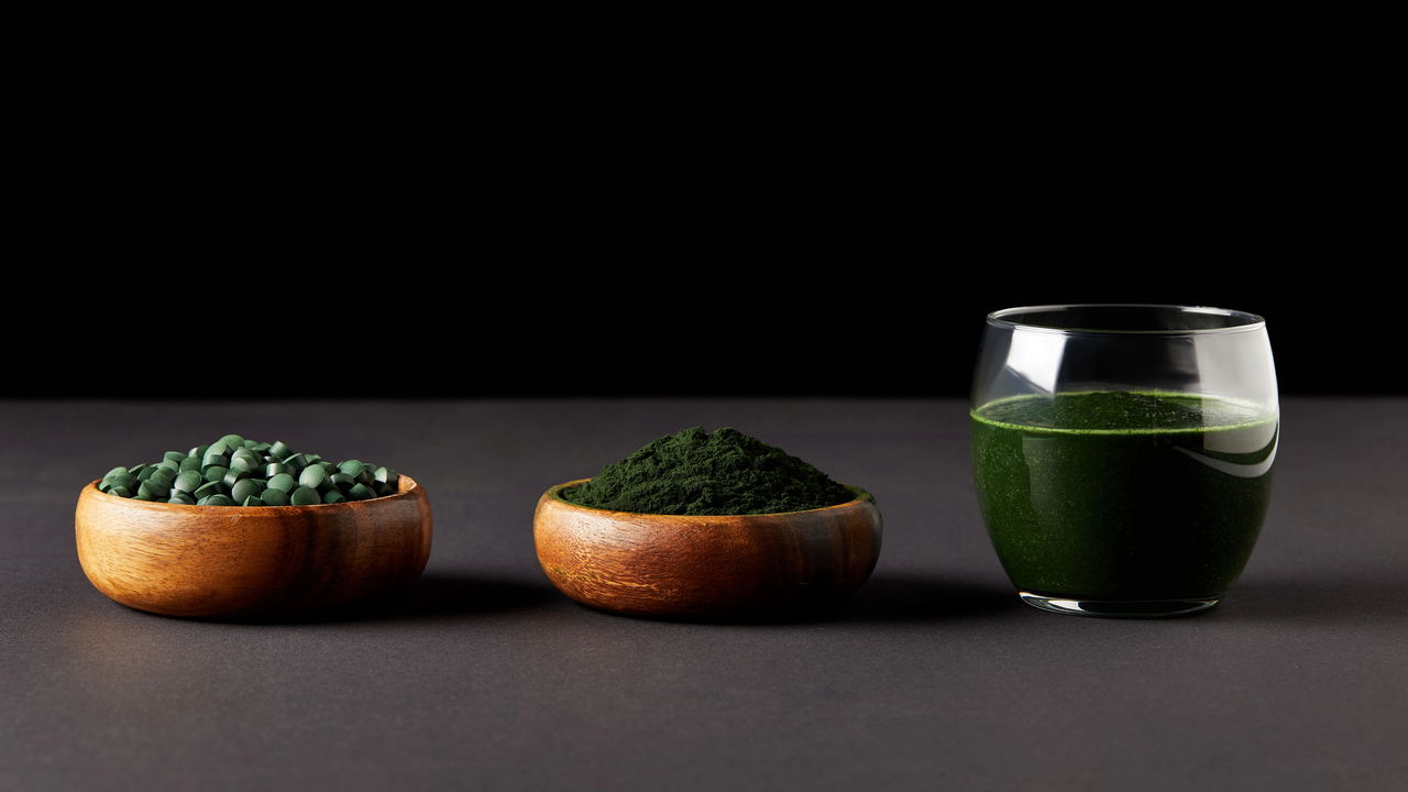 Spirulina é o superalimento que pode turbinar sua saúde