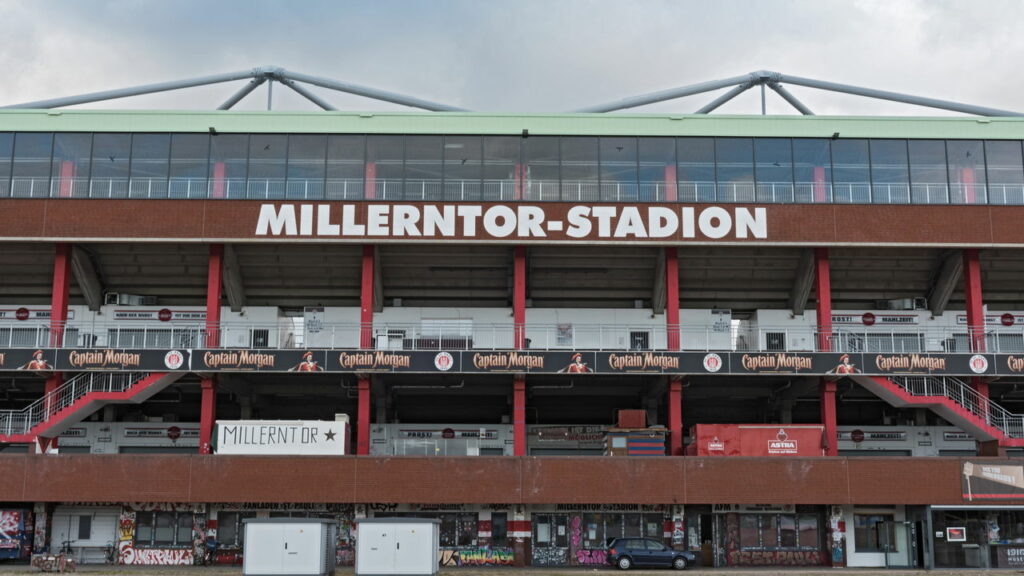 Clube arrecada 27 milhões de dólares para comprar estádio