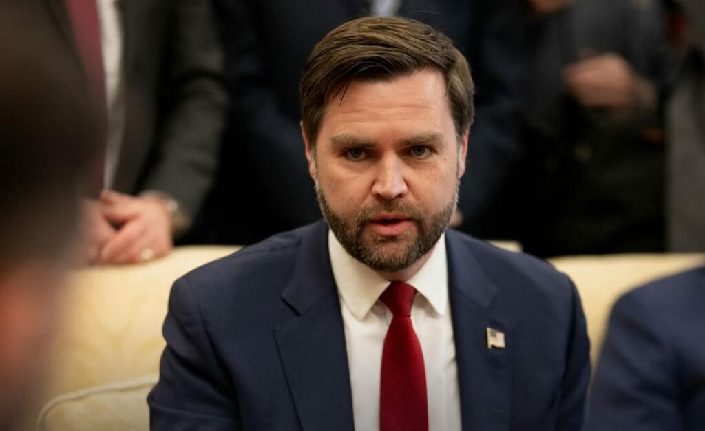 Musk cometeu “um erro enorme” ao atacar Trump, diz JD Vance