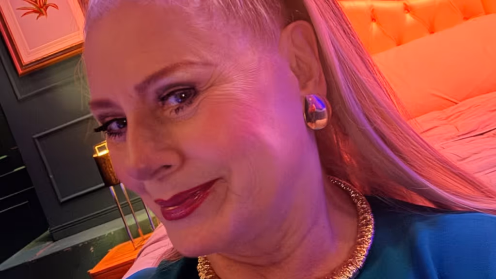 Vera Fischer surpreende ao mostrar foto de bíquine nos anos 90