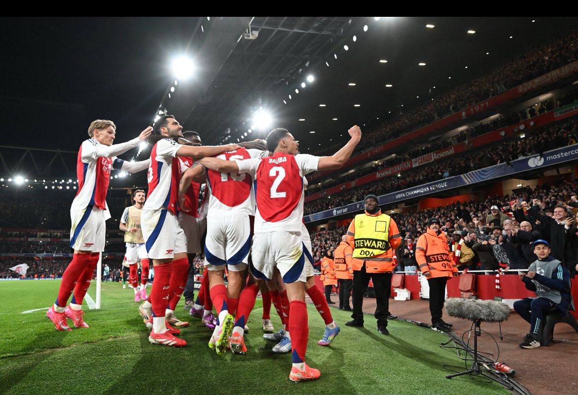 Arsenal massacra o Real Madrid