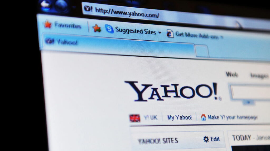 Yahoo pode comprar o Google Chrome, entenda