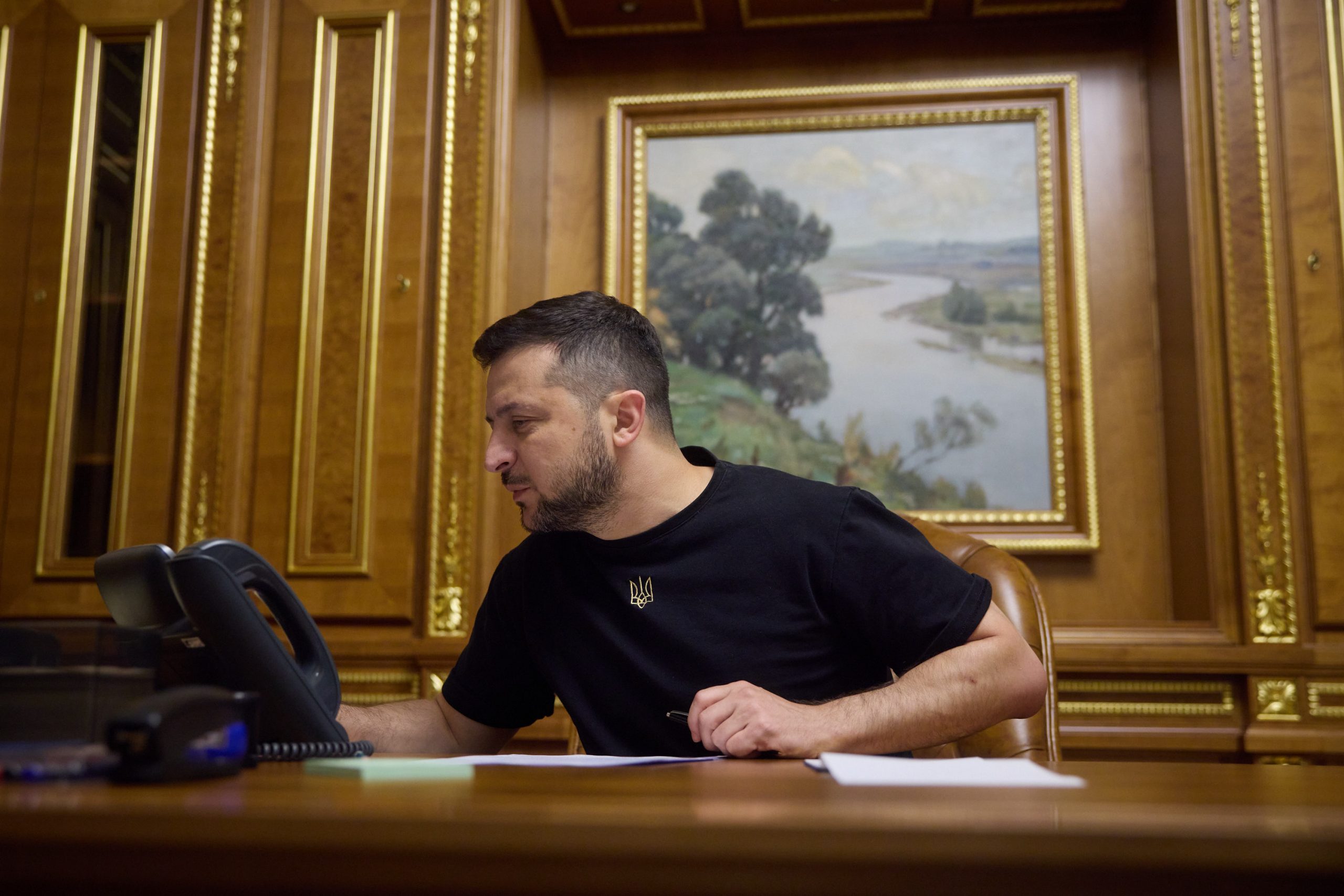 Crusoé: “Em Moscou, eles não têm medo”, diz Zelensky