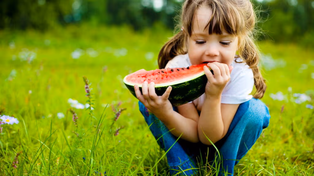Dicas para uma alimentação saudável, colorida e divertida para seus pequenos