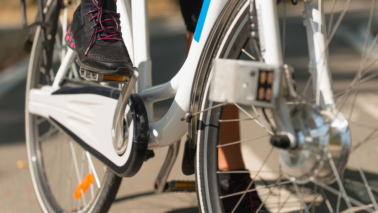 Três detalhes que afetam quem usa bicicletas elétricas com acelerador