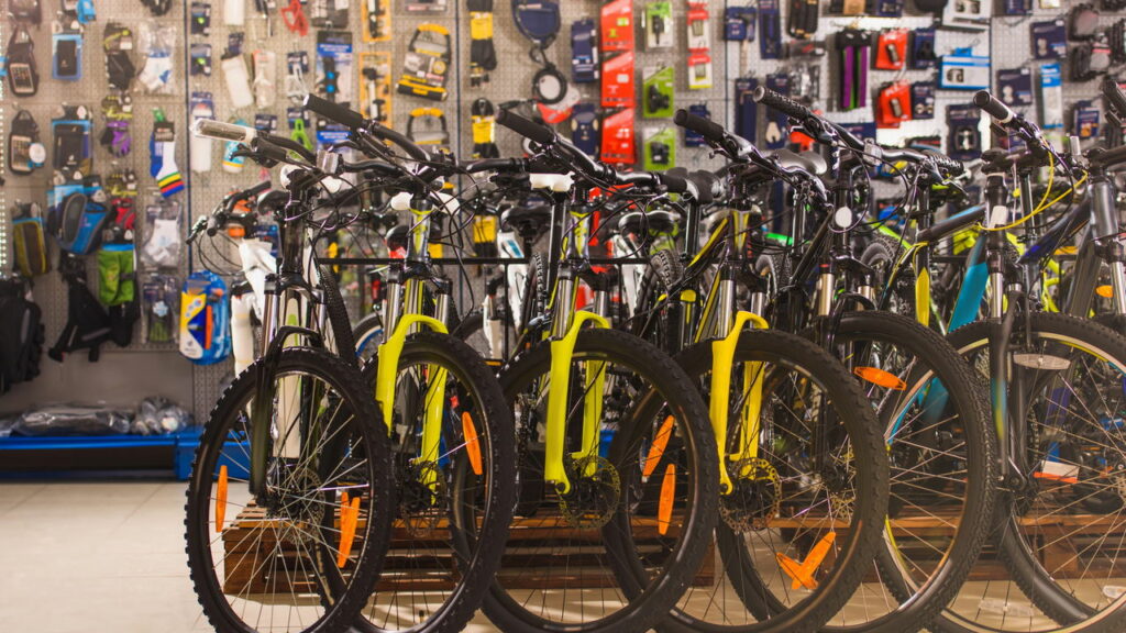 Essa infração comum de ciclistas pode gerar multa e apreensão da bicicleta