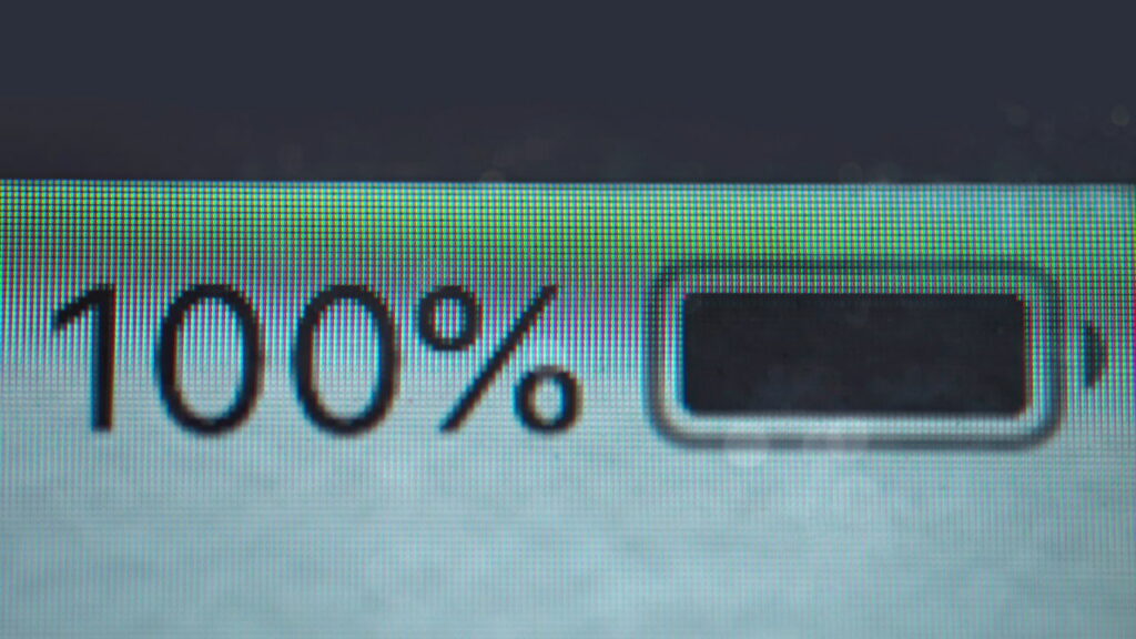 Celular carregando devagar? Confira como resolver!