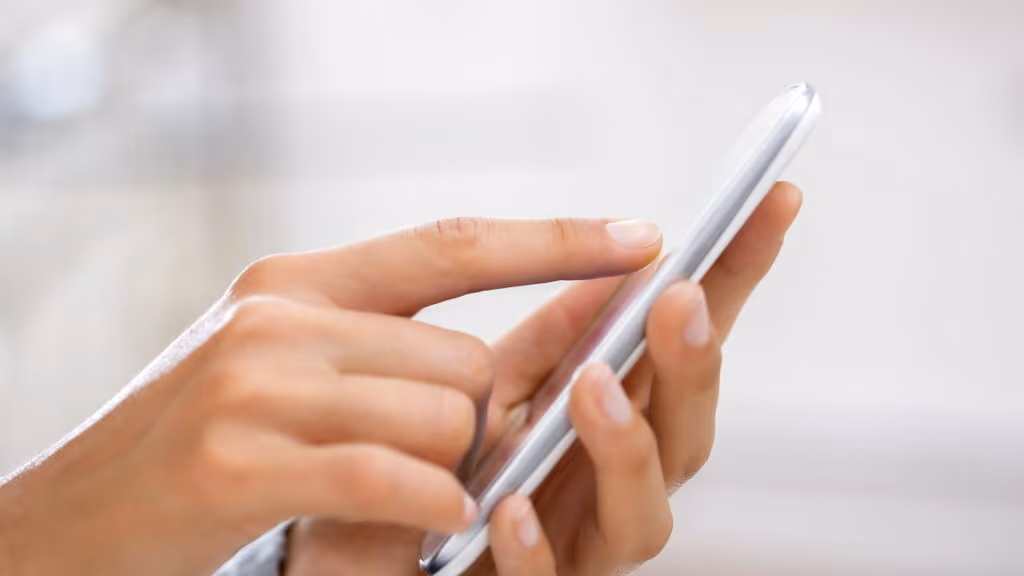 Como se cadastrar e se proteger com o Programa Celular Seguro