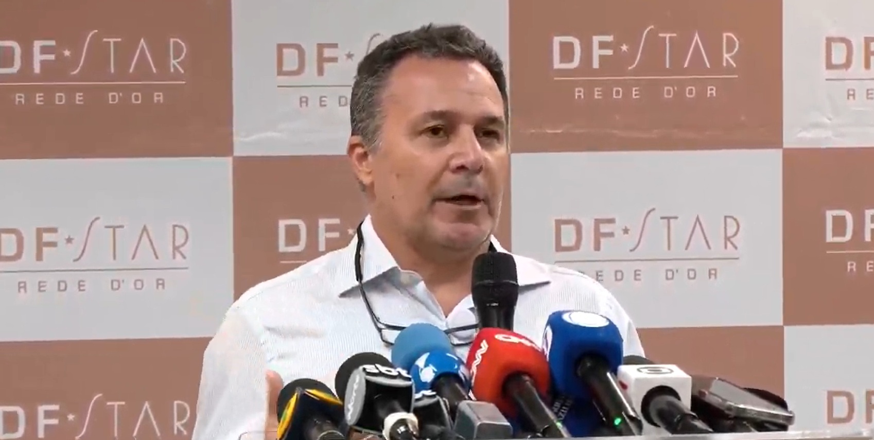 “Não tenham expectativas de uma recuperação rápida”, diz médico de Bolsonaro