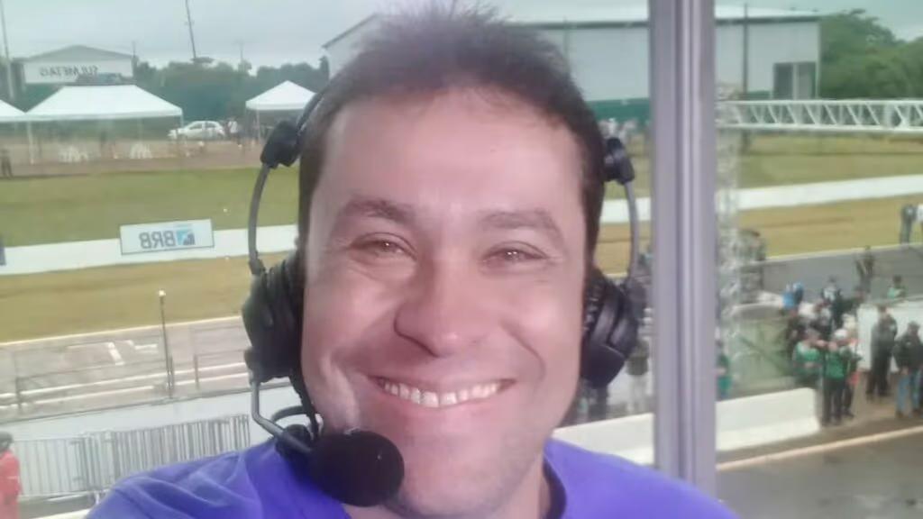 Globo demite locutor esportivo Clayton Carvalho