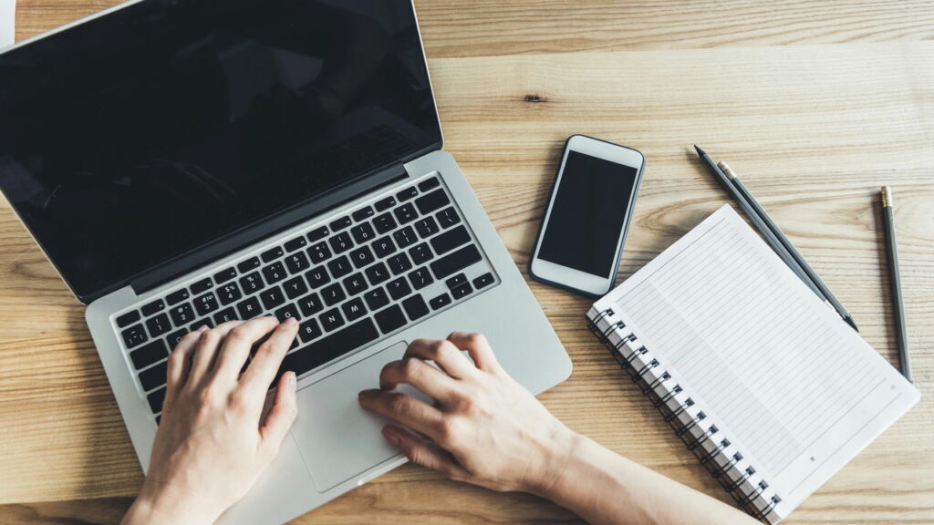 Regras para levar eletrônicos no Aeroporto de Recife em 2025