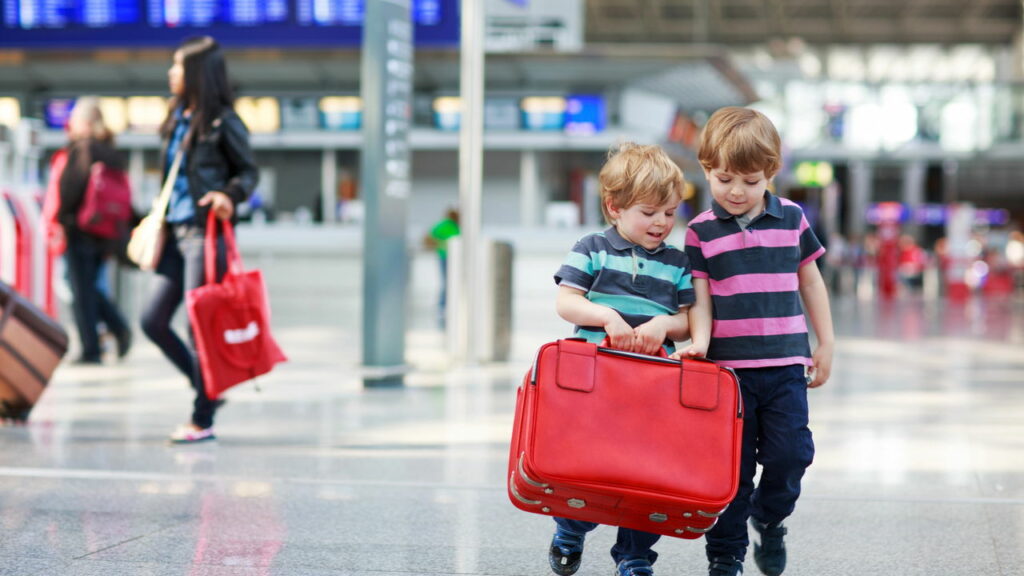 Dicas para famílias viajando pelo Aeroporto de Recife com crianças