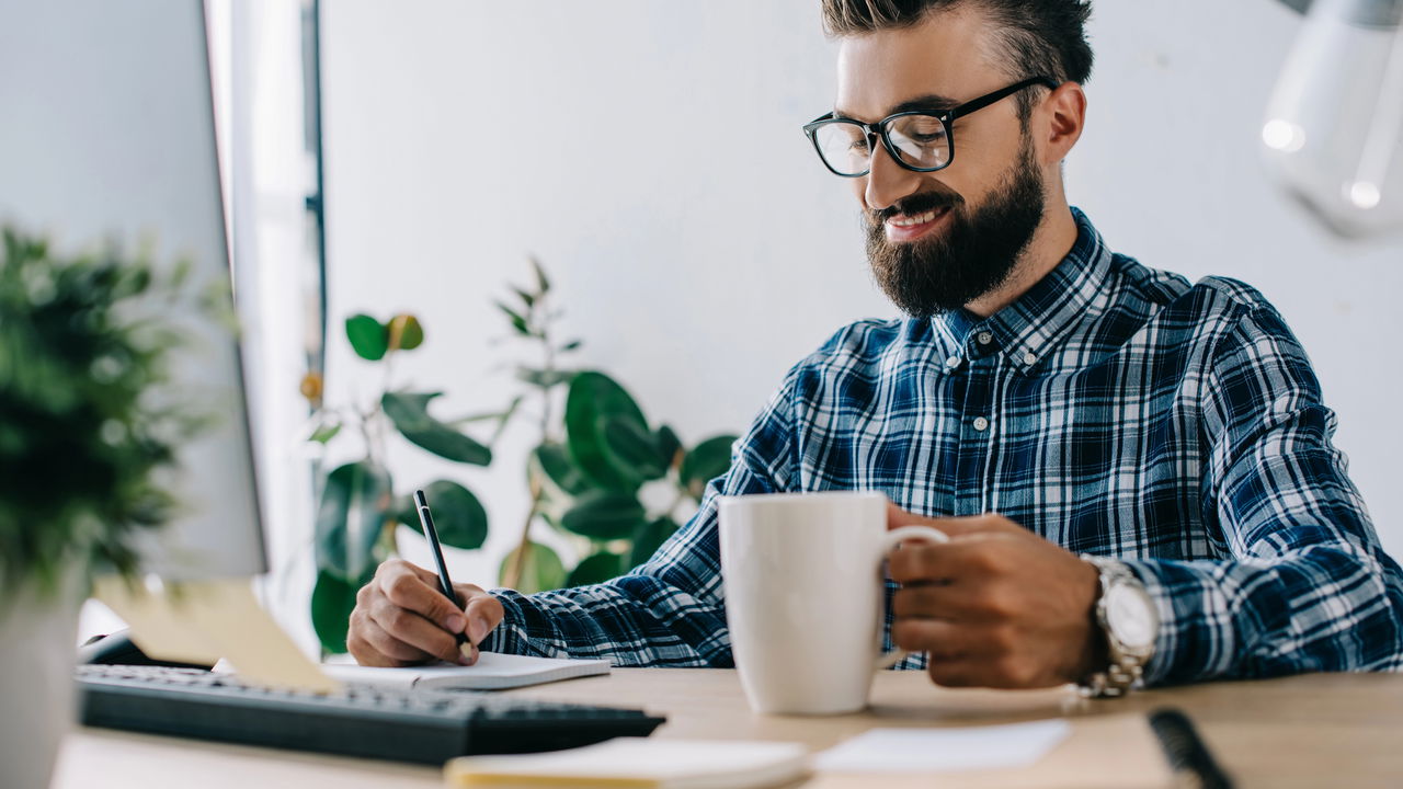 7 profissões que ganham bem em 2025 sem precisar de diploma