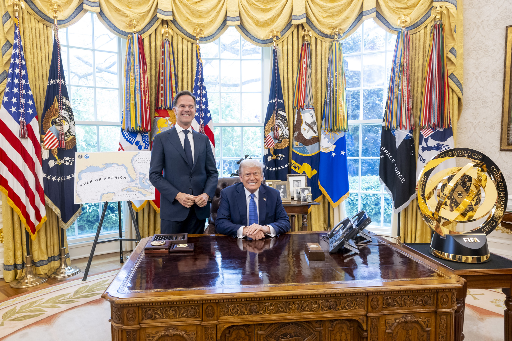 Trump anuncia “estrutura de acordo” sobre a Groenlândia e suspende tarifas