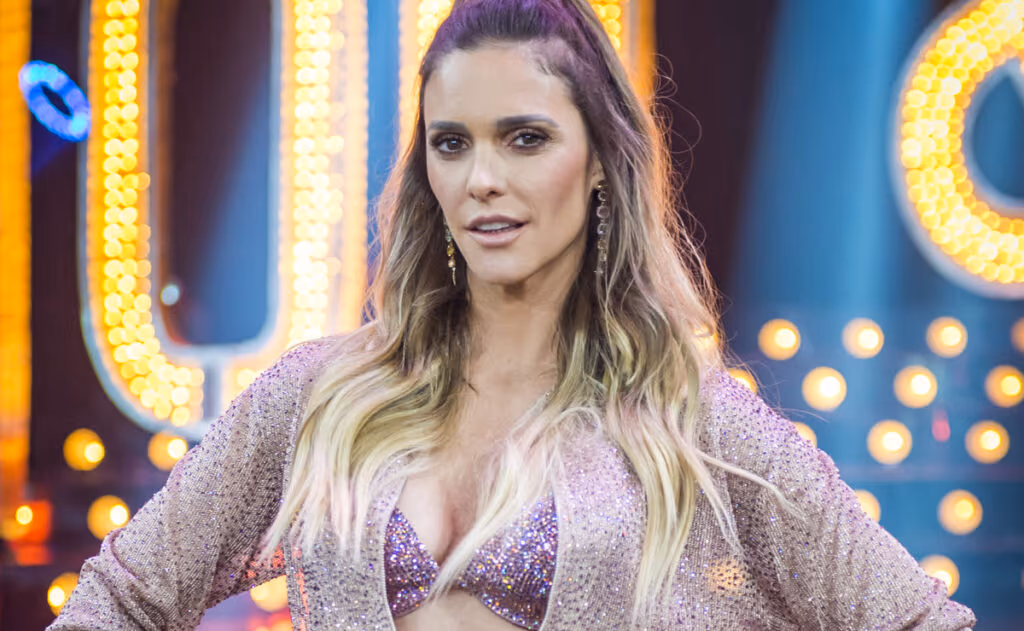 Fernanda Lima culpa política por fim de programa da Globo