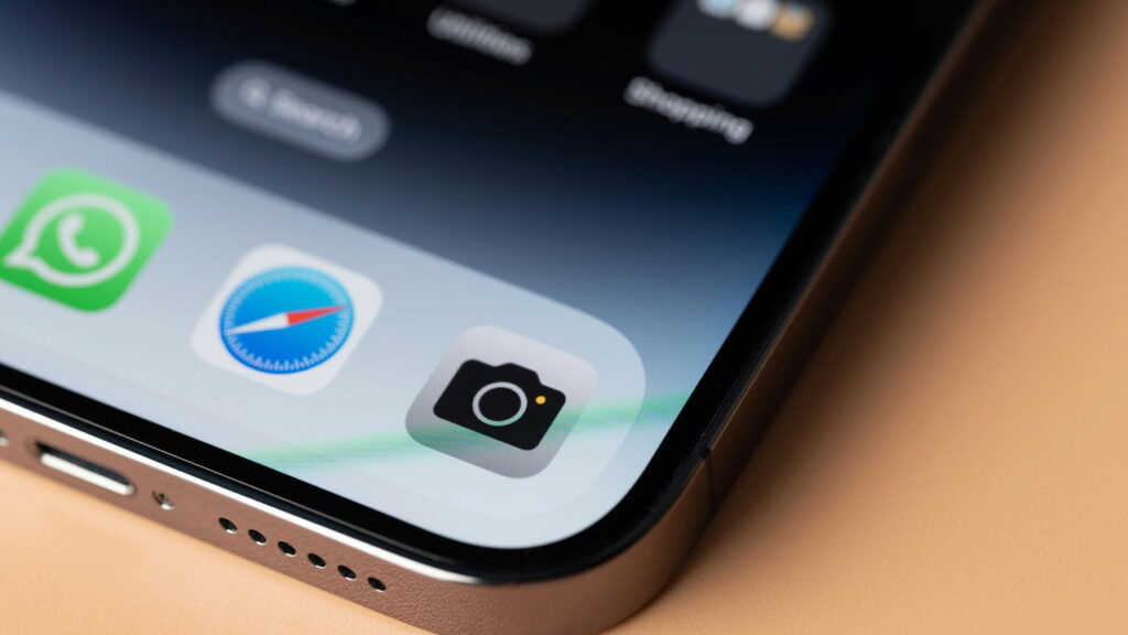 iPhone 17 Air vaza e entrada de carregador causa preocupação