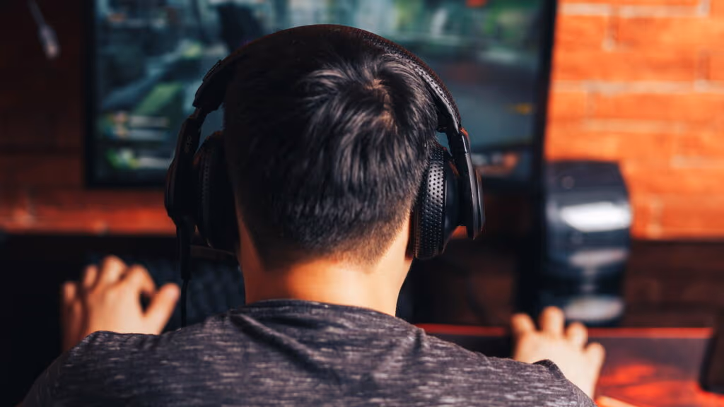 3 notebooks gamer com 16 GB de RAM que roda todos os jogos