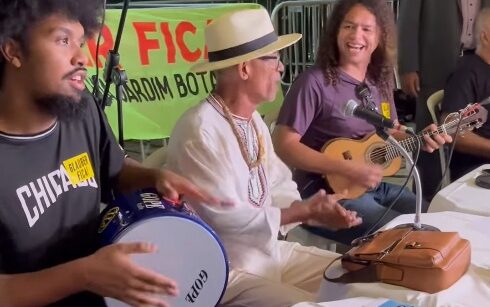 Um samba pelo mandato de Glauber Braga