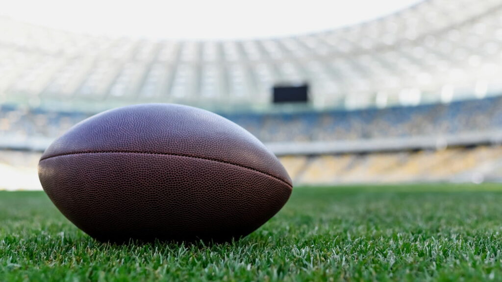 Jogo de rugby é adiado após paraquedista ficar preso em estádio