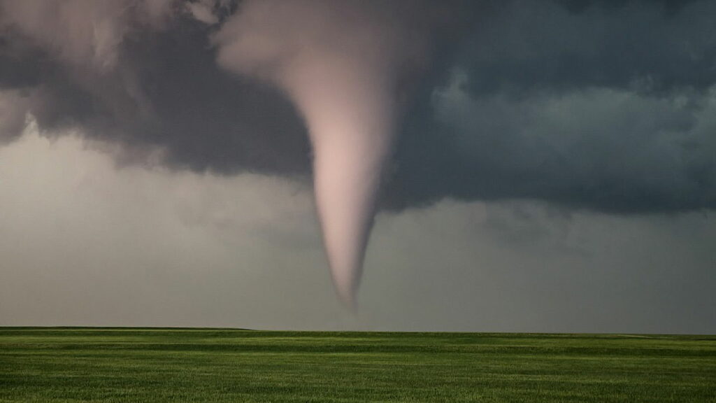 Alerta de tornado atinge o centro dos EUA