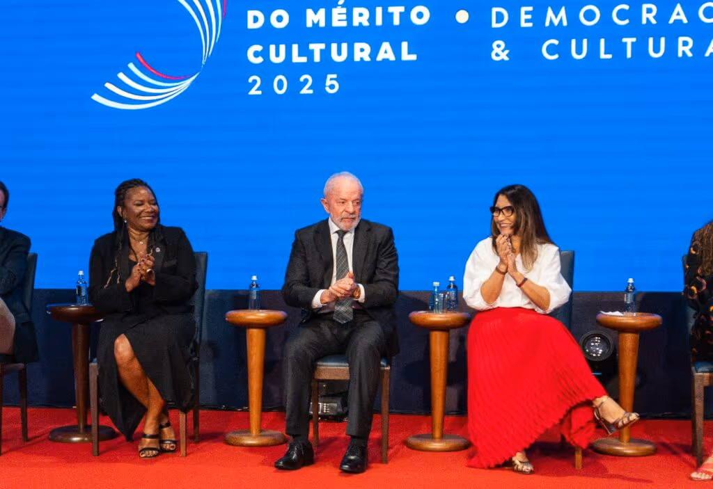 Crusoé: Janja ajudou Margareth, que ajudou Janja
