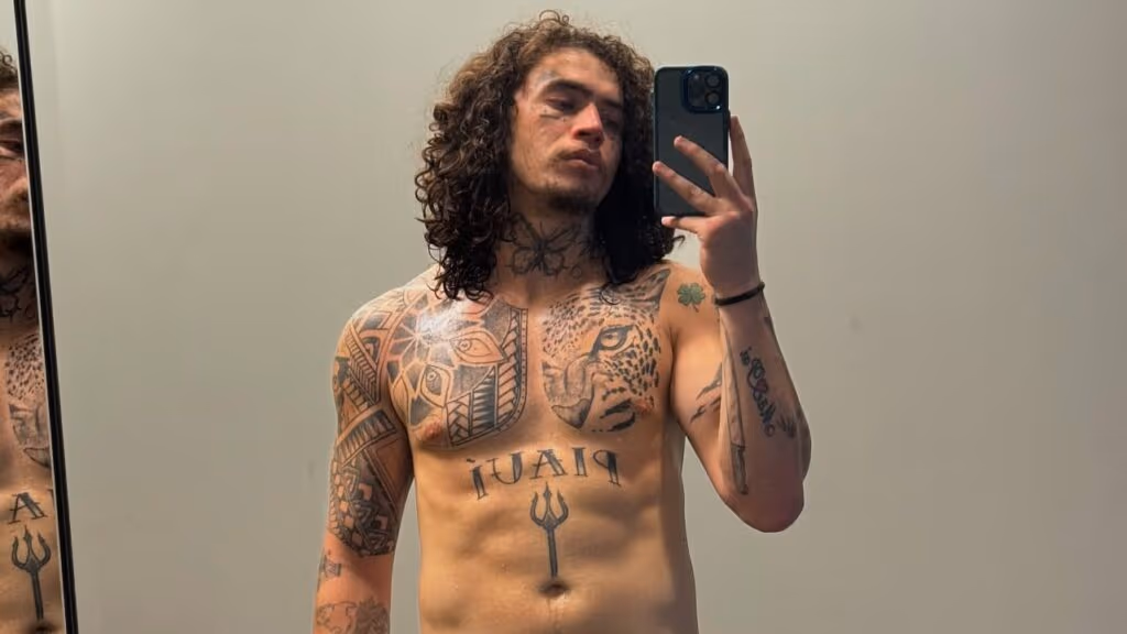 Whindersson Nunes se revolta após piada com seu filho morto