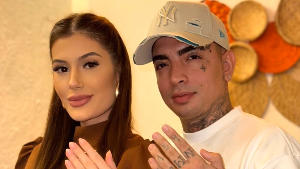 MC Guimê anuncia gravidez e emociona fãs