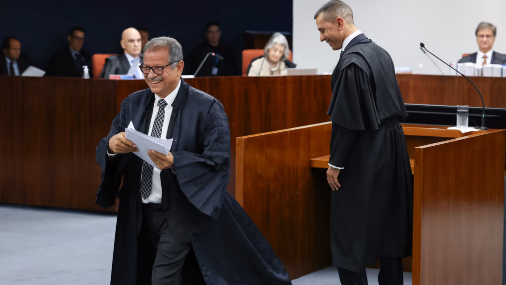 Crusoé: Coelho, que confrontou ministros do STF, tentará Senado