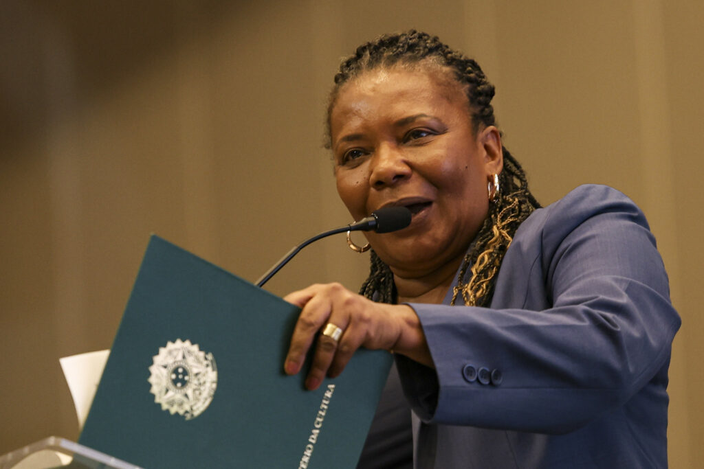 TCU suspende licitação de ministério por indícios de superfaturamento