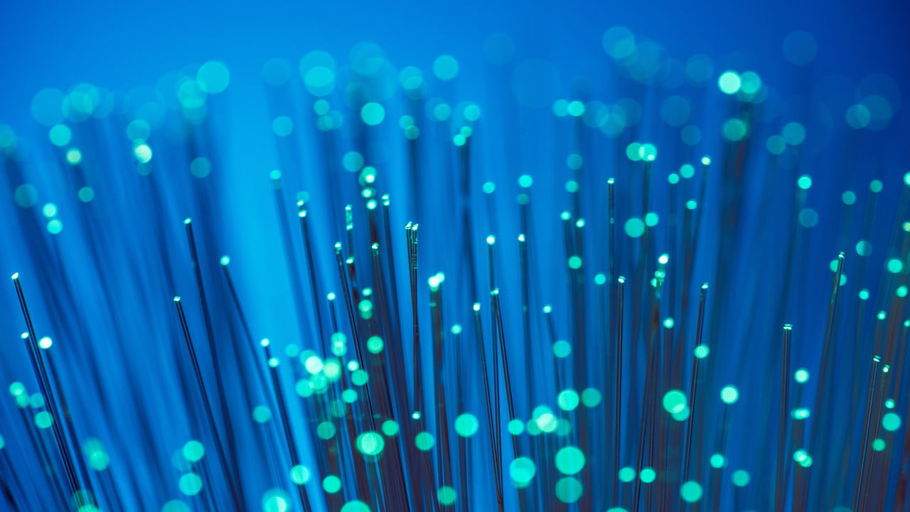 Adeus internet por fibra ótica! Brasil se prepara para uma grande mudança