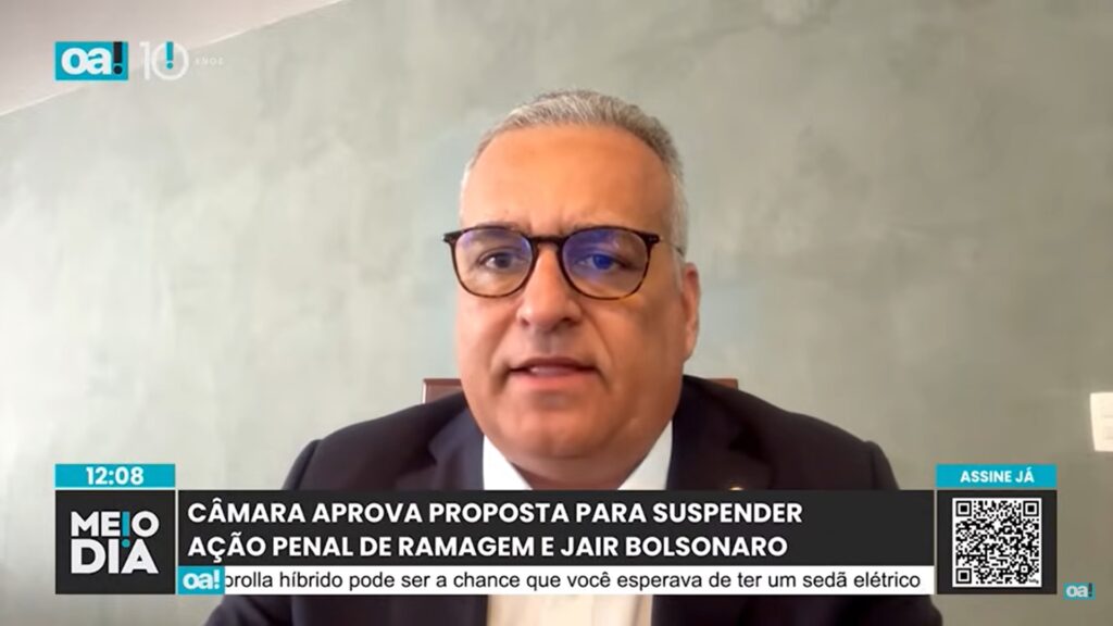 Caso Ramagem: relator nega manobra para beneficiar Bolsonaro