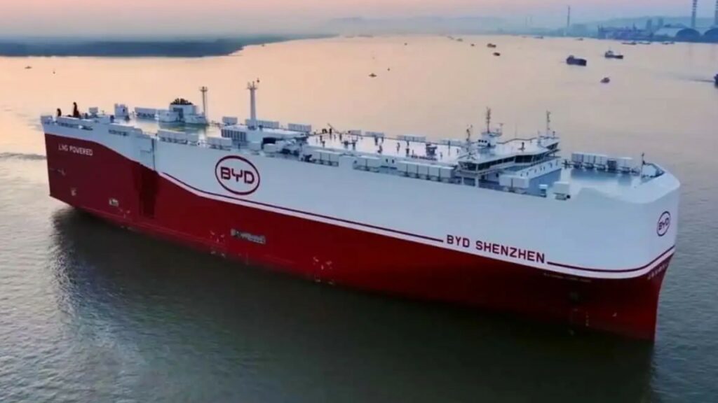 BYD inunda mercado automotivo brasileiro com mais três navios