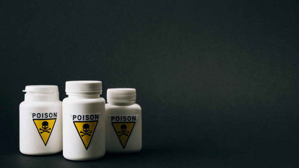 Bebê de 8 meses morre após comer açaí envenenado