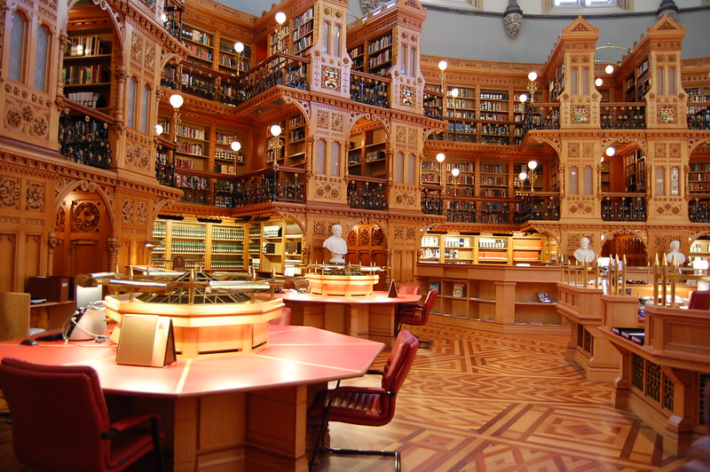 Josias Teófilo na Crusoé: Biblioteca imaginária