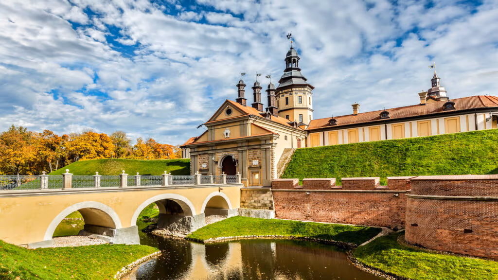 Destinos esquecidos por brasileiros estão conquistando viajantes mais atentos