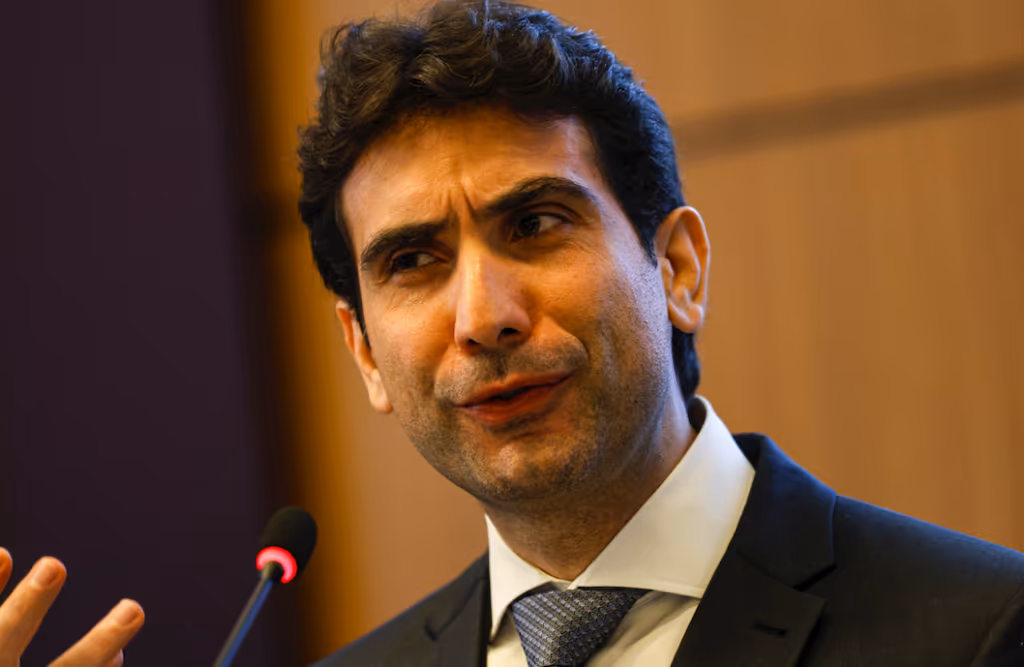 Crusoé: Um pedido (repetido) do Copom ao governo Lula